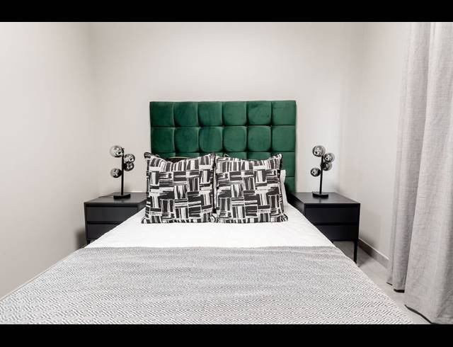 2 BEDROOM APARTMENT FOR SALE IN SINOVILLE